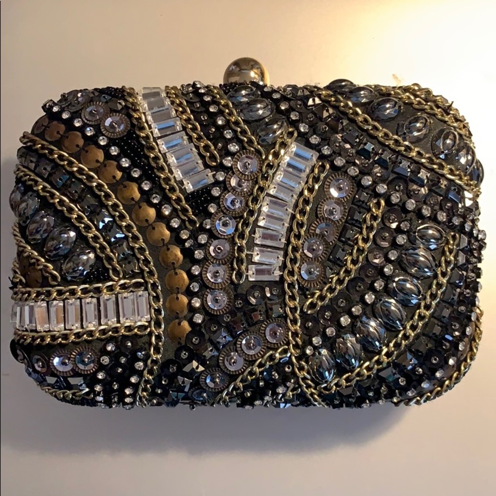 Embellished black evening bag.